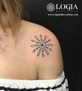 walk-in tattoo copo de nieve                                